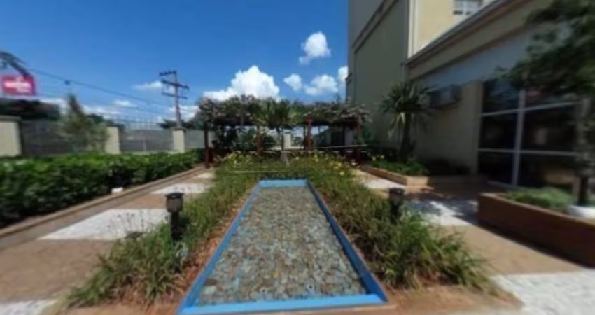 Comercial Sala / Salão com Condomínio em São Carlos