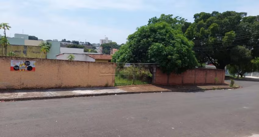 Terreno Padrão em São Carlos