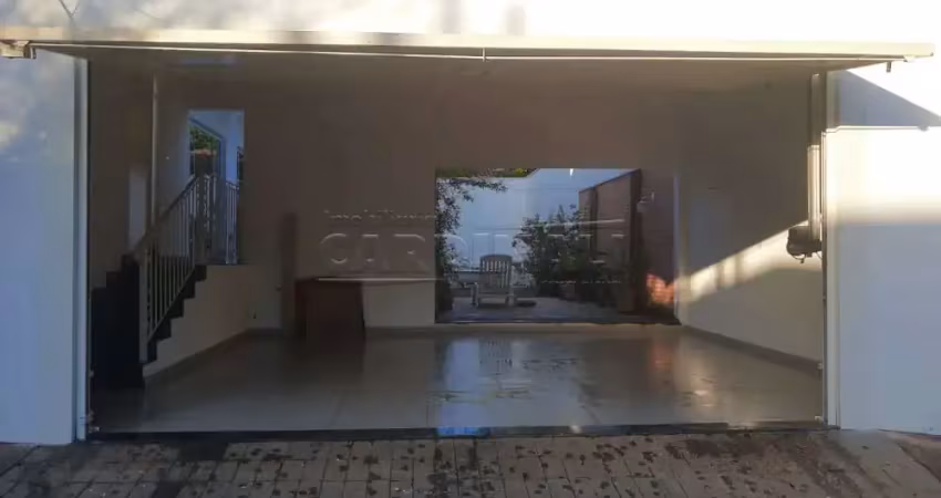 Ótima casa em perfeitas condições e excelente localização, sob medida para seu conforto e para ser o lar de seus sonhos