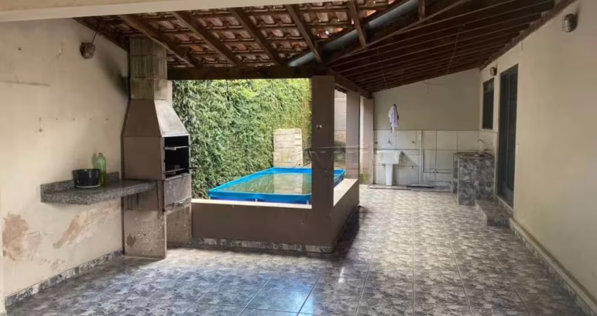 Casa com três dormitórios a venda na Popular em Ibaté - Imóvel por R$320.000,00