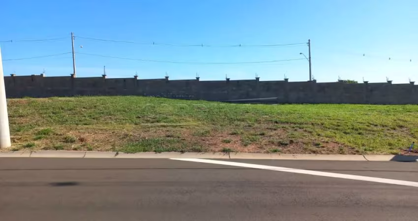 Construa seu sonho com segurança e lazer completo.