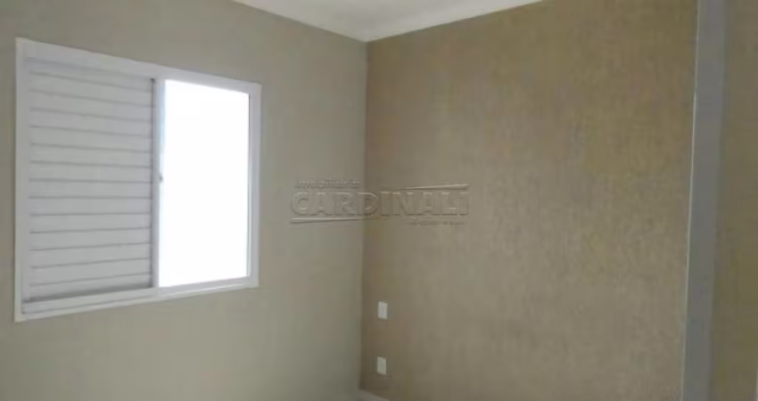 LINDO APARTAMENTO A VENDA NO JD. IPAUSSURAMA PRÓXIMO A PUCC ll