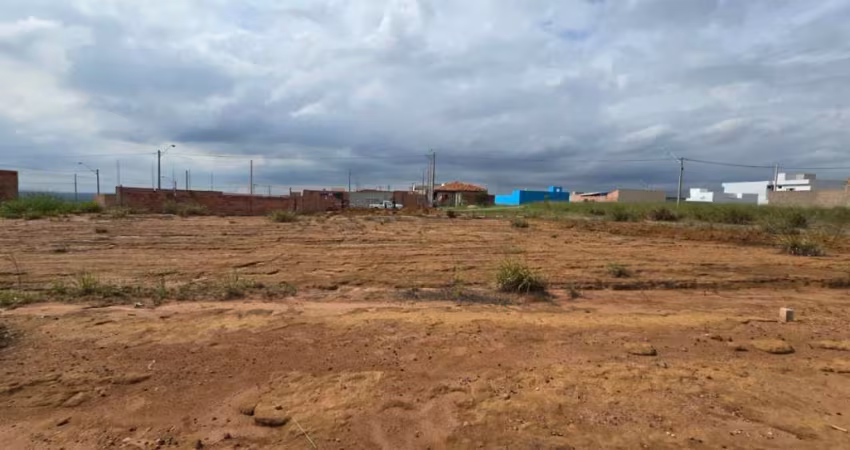 Lote de uso misto.