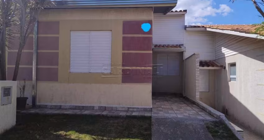 Casa de condomínio com 3 dormitórios em São Carlos