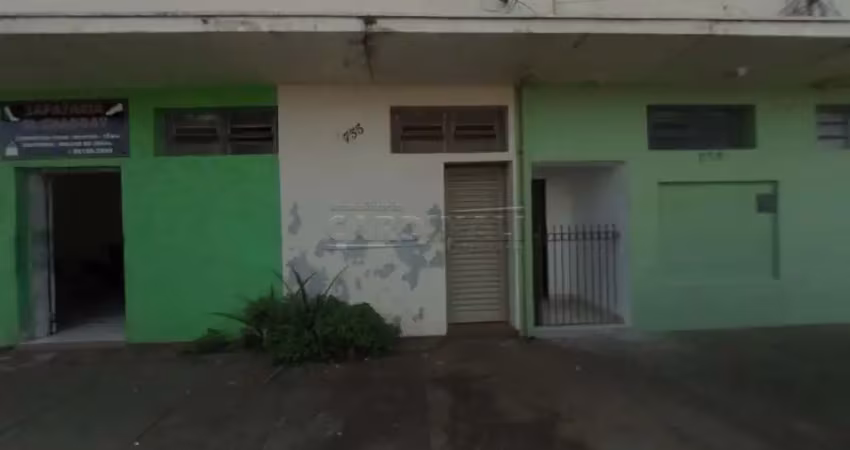 Kitnet / Stúdio para alugar na Rua Doutor Bernardino de Campos, 01, 759, Vila Prado, São Carlos