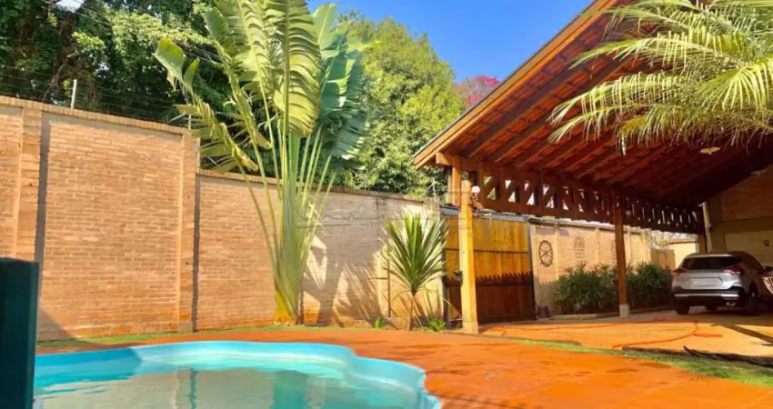 Casa com 3 quartos para alugar na Avenida Edmundo Lupo, Casa, 375, Jardim Morumbi, Araraquara