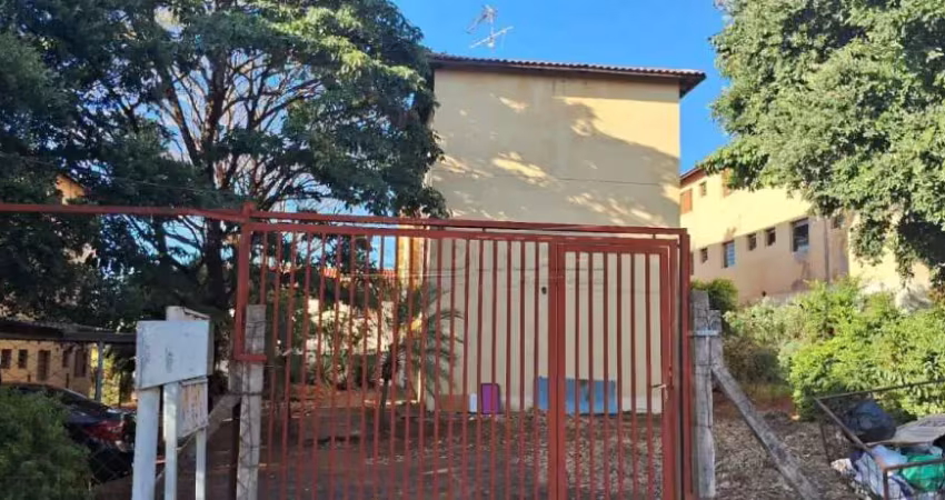 Apartamento com 2 quartos à venda na Avenida Professor Gustavo Fleury Charmillot, Apt 05, 480, Jardim Residencial Paraíso, Araraquara