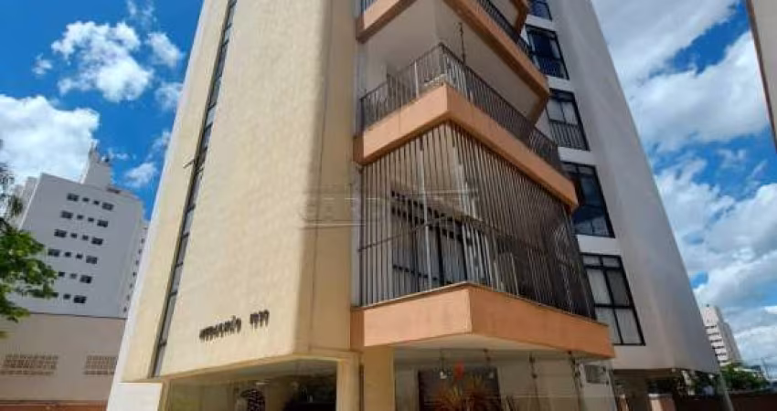 Apartamento de 240 m² com 4 Quartos, sendo 2 suítes à Venda no coração do Cambuí.