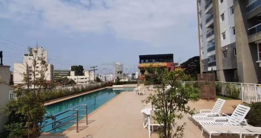 Apartamento à com 2 dormitórios no bairro Taquaral em Campinas/SP