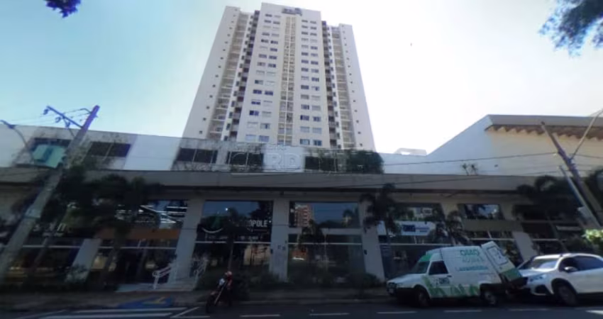 Comercial Sala / Salão com Condomínio em São Carlos