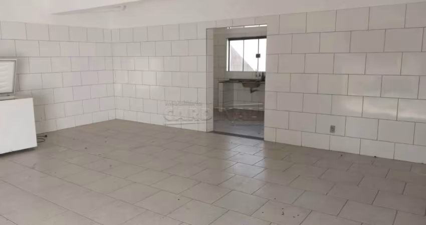 Casa com salão comercial individuais