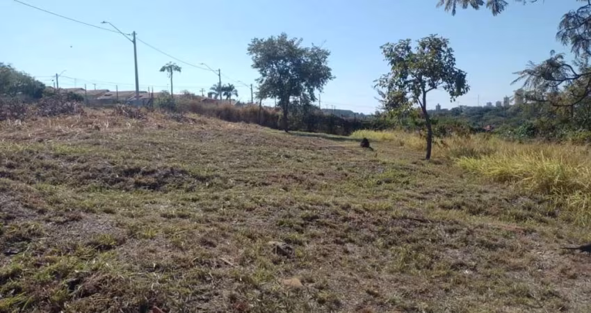 Terreno à venda na Rua Carlos Gentil, Q 23 lote , Parque Igaçaba, Araraquara