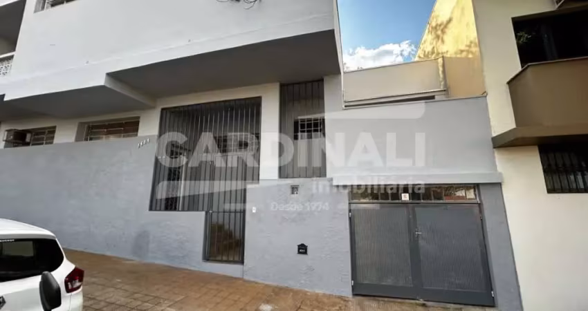 Casa com 3 quartos para alugar na Rua Nove de Julho, 1484, Centro, São Carlos