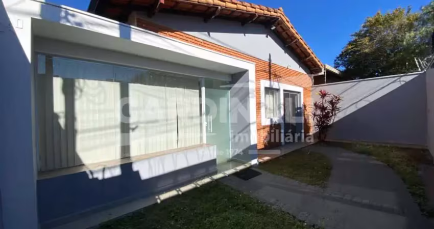 Casa com 3 quartos para alugar na Rua Célio Barbosa da Silva, 140, Jardim Santa Paula, São Carlos
