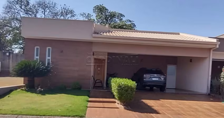 Excelente oportunidade em condomínio fechado com portaria 24 horas