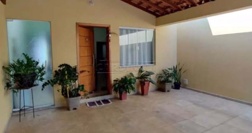 Casa à venda em São Carlos - Vila Nery, próximo à Escola Militão