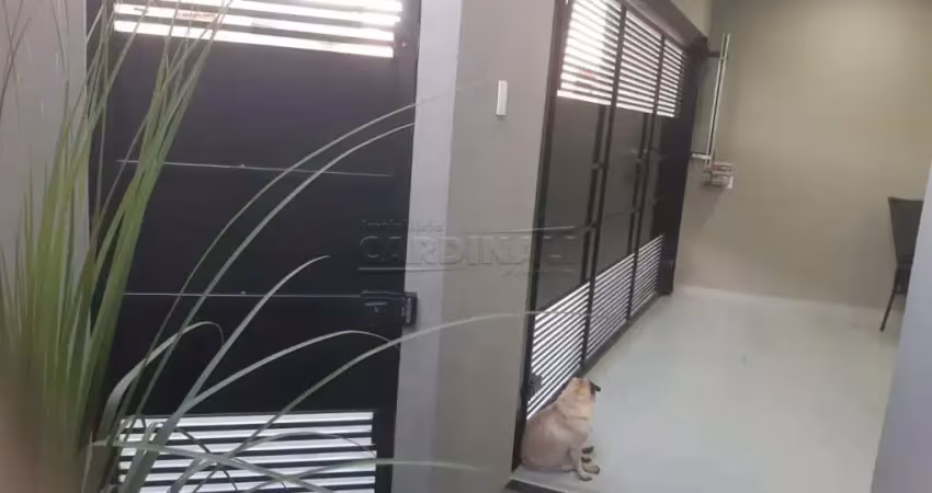 Casa com 2 quartos à venda na Rua Reinaldo Massucio, 99, Parque dos Flamboyant, São Carlos