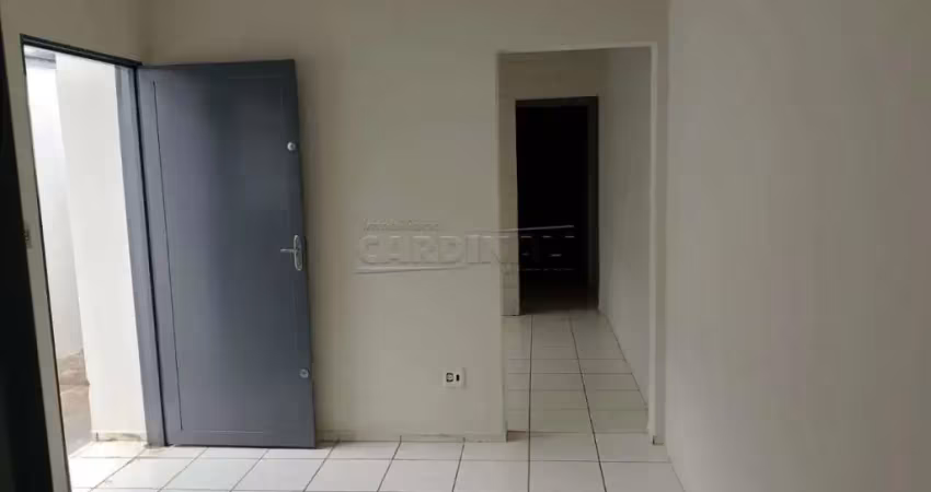 Casa com boa localização ao lado da escola e creche