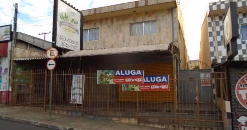Ponto comercial em frente a rodoviária