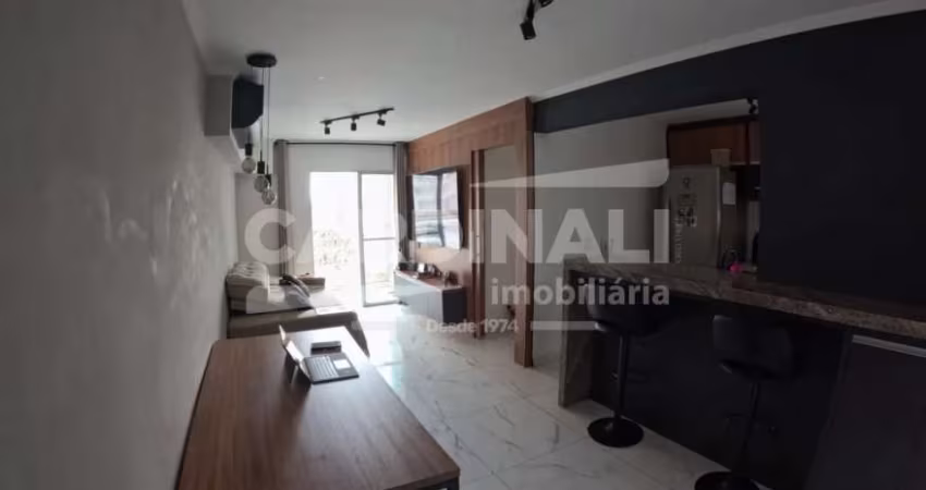 Apartamento à Venda no Condomínio Spazio Calabria com 3 dormitórios