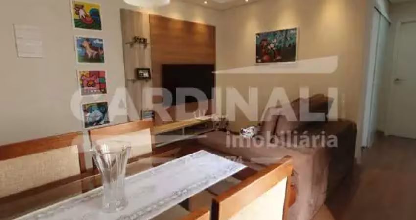 Lindo apartamento com planejados no condomínio nova américa.