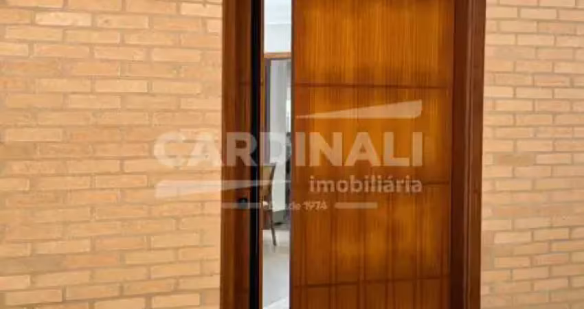 Casa Sobrado Condomínio em São Carlos