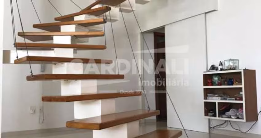 Casa Sobrado Condomínio em São Carlos