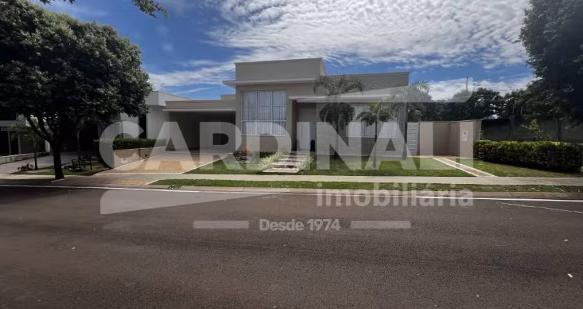 Belíssima casa a venda em um dos melhores condomínios para se morar em Araraquara.