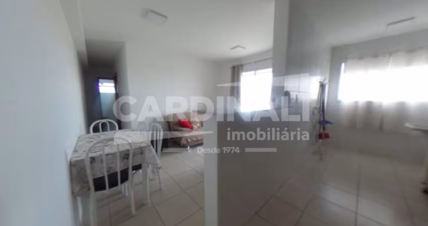 Apartamento mobiliado em ótimo condomínio com boa localização
