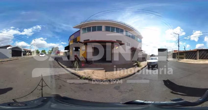 Salão comercial- copa - banheiro 50m2 com deposito