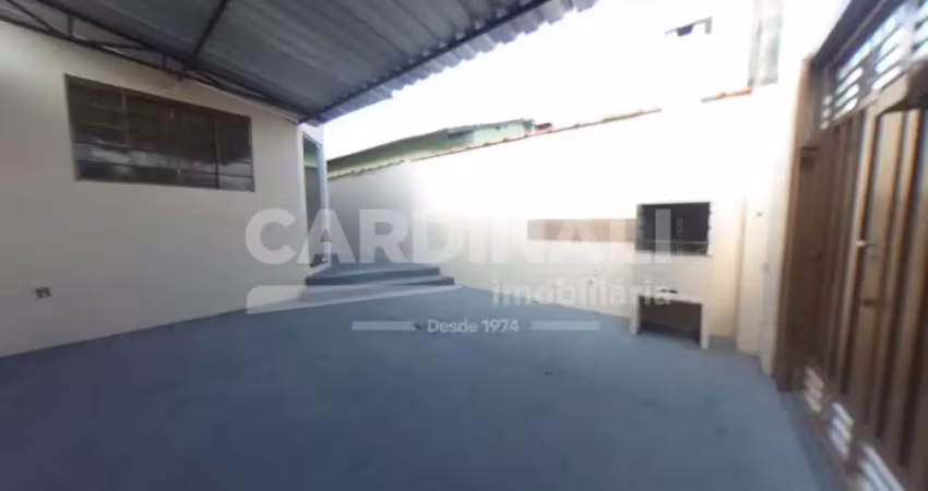 casa padrão recém reformada bem aconchegante