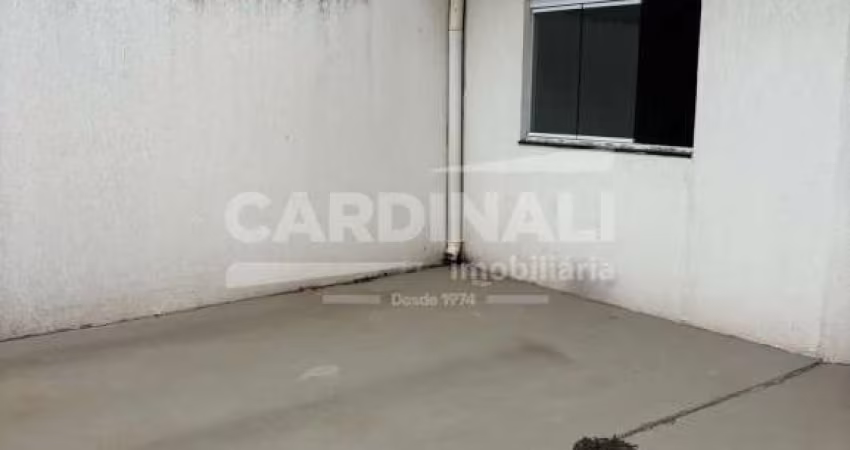 Casa nova para aluguel no Jardim Cruzado Ibaté - R$1.000/mês