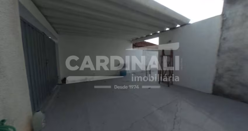 Casa padrão em bom bairro e ótima localização