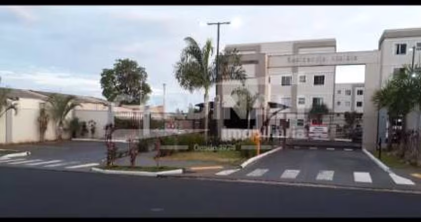Apartamento com ótima localização, preço de ocasião.
