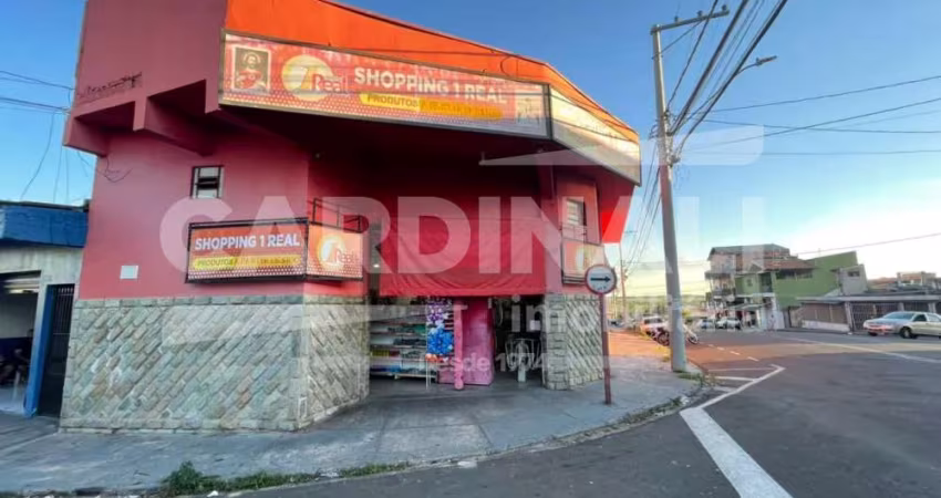 Barracão comercial em ótima localização na Cidade Aracy