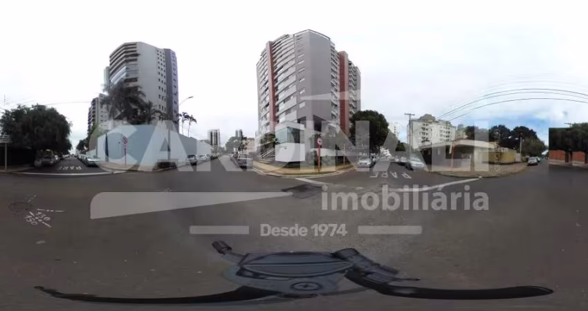 Gostaria de um apartamento no residencial Jairo Bianco em São Carlos? Esta é sua grande chance!  Acabamento em porcelanato, cozinha com gabinete e armários planejados, dormitórios com armários planeja