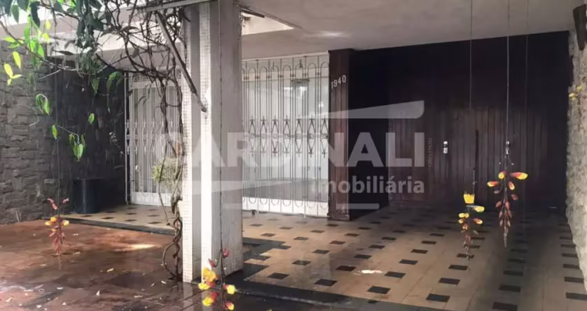 Ótima localização, sendo imóvel comercial ou residencial ao lado da santa casa