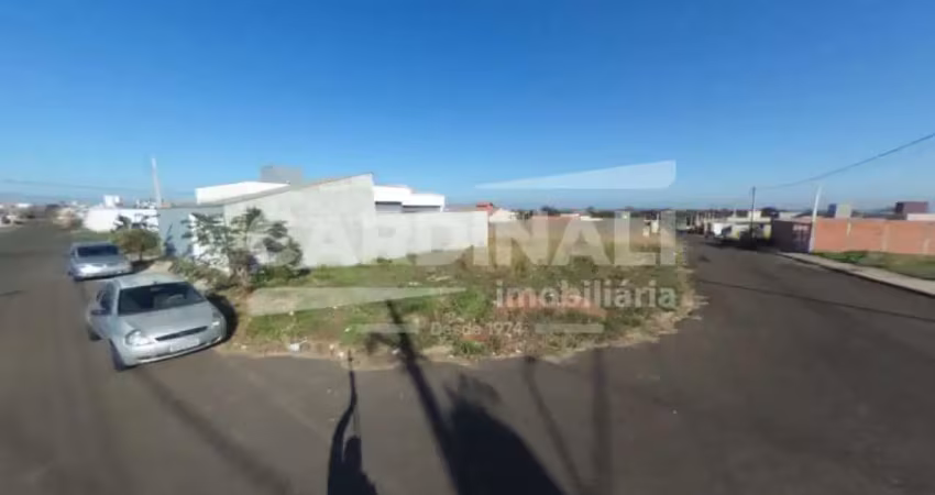 Terreno bem localizado logo no começo do bairro arcoville e ainda localizado na esquina.