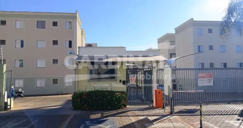 Apartamento com boa localização, próximo a escolas e creches.