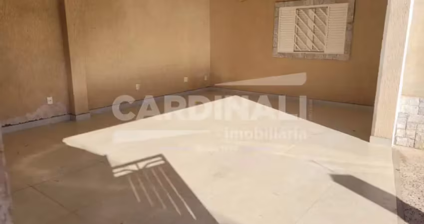 Casa com boa localização, próximo a escolas e creches.