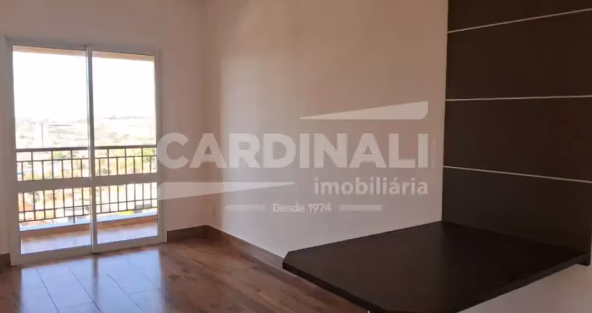 Apartamento com ótima localização, sacada sol da manhã