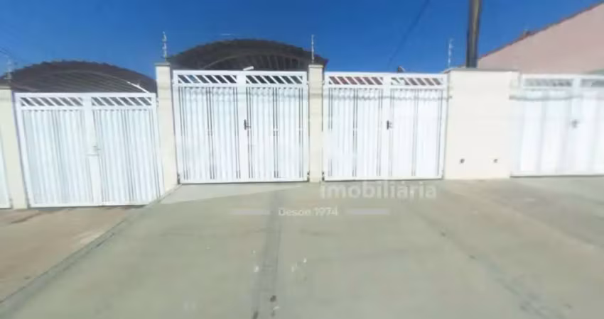 Casa 1 dormitório com garagem coberta próximo a usp 1.