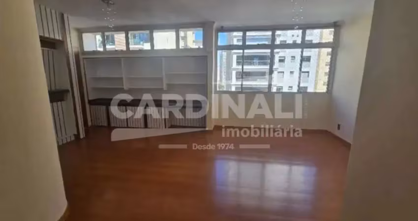 Apartamento com 3 quartos para alugar na Rua Emília Paiva Meira, 123, Cambuí, Campinas
