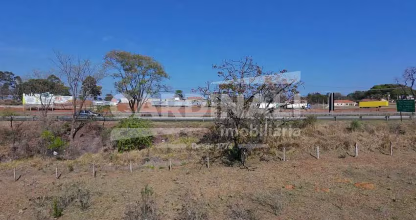 Fazenda à venda na SP 318 km 245, na frente do Briquet pisos, Centro, São Carlos