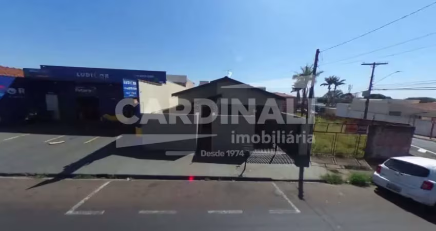 Casa térrea localizada no bairro jardim bandeirantes - são carlos.