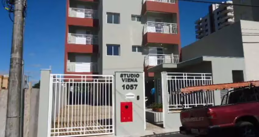 Apartamento com 1 dormitório no centro próximo a escola prof. sebastião de oliveira rocha em são carlos