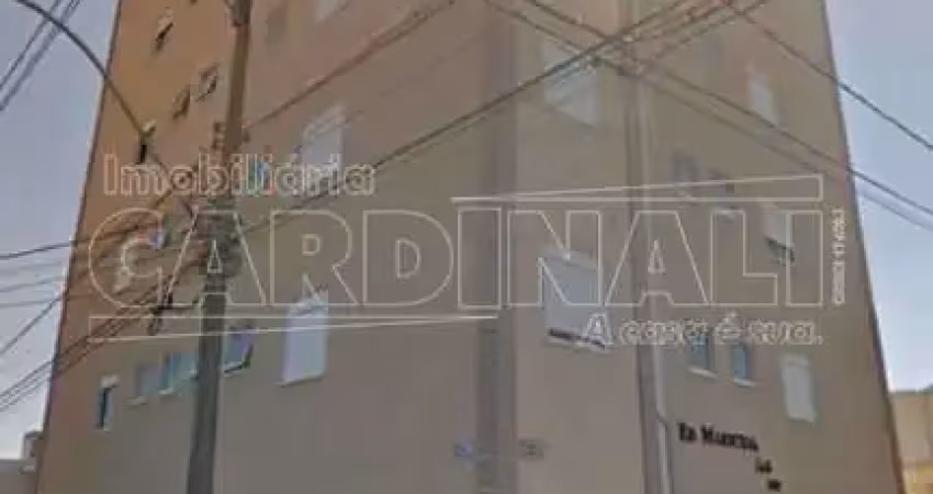 Apartamento com 2 dormitórios no Centro próximo a Escola Álvaro Guião em São Carlos
