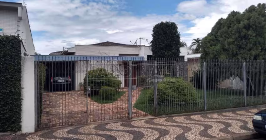Casa com 2 dormitórios e 1 suíte no Jardim Primavera próxima a Arena Fonte Luminosa em Araraquara