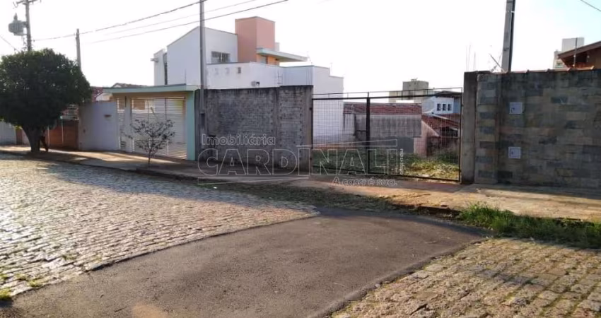 Terreno Padrão em São Carlos