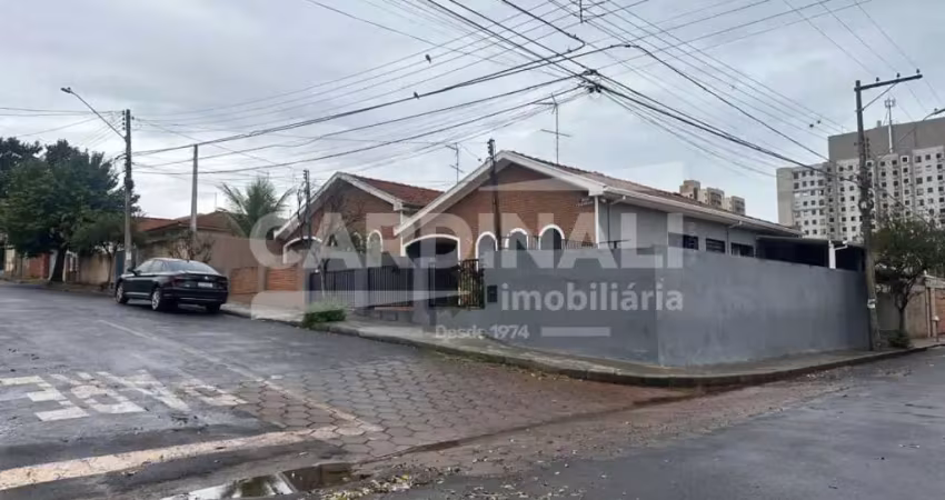 Casa com 2 quartos à venda na Rua Senador José Ermírio de Moraes, casa de esquina, 168, Vila Melhado, Araraquara